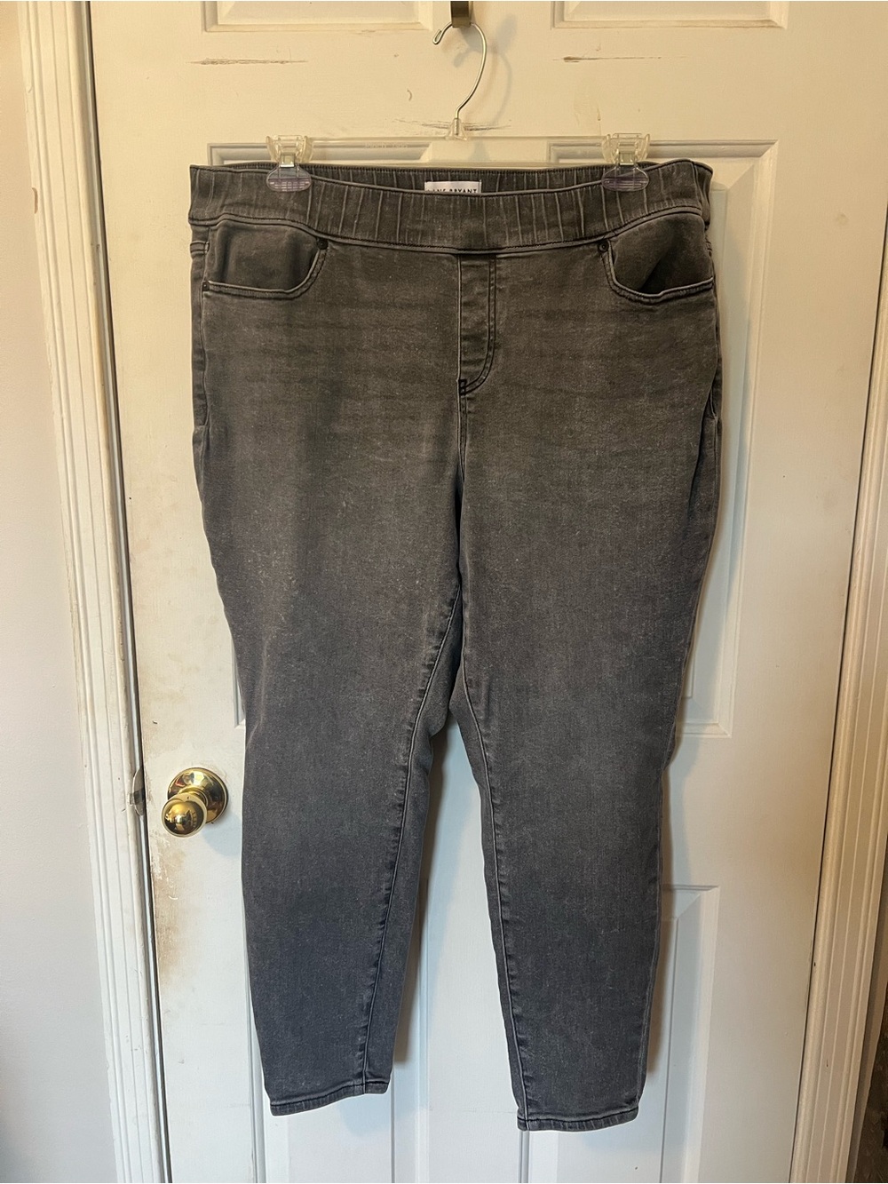 Lane Bryant Gray Pull-On Jeggings - Washed Charcoal